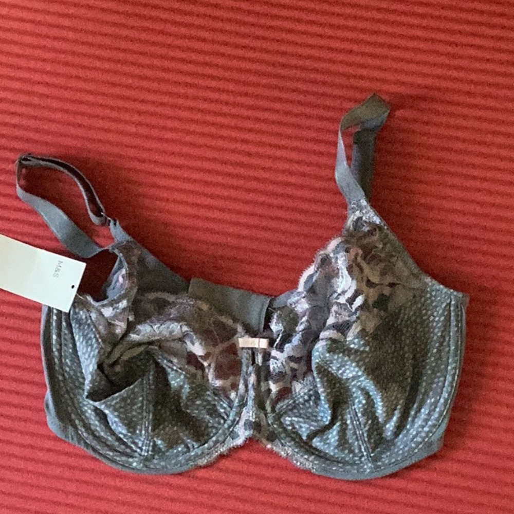 M&S, 36D,Lace & Satin Underwire Bra - Gray
